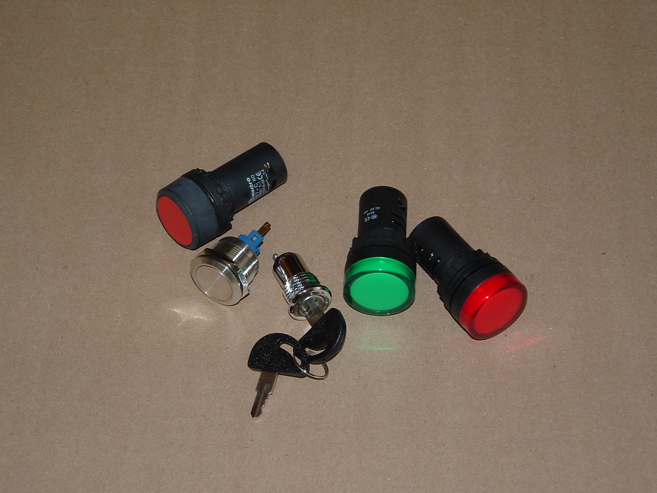 LAMPS_KEYSWITCH_PUSHBUTTONS